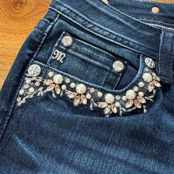 Miss Me MP724982 Pearl & Rhinestone Front Pocket Dark Wash Bootcut Jeans. - Picture 3 of 16